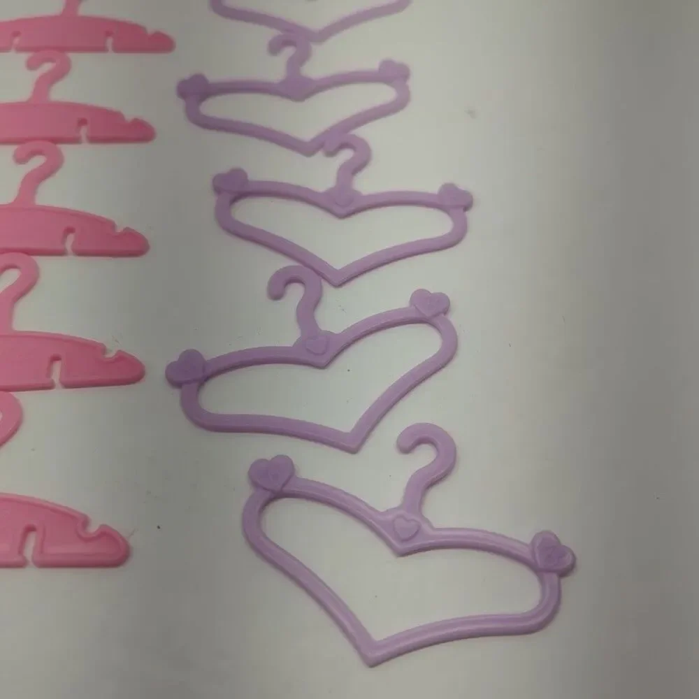 Vintage 1999 Barbie‎ Mattel Little Extras Lot of 15 Hangers #68715